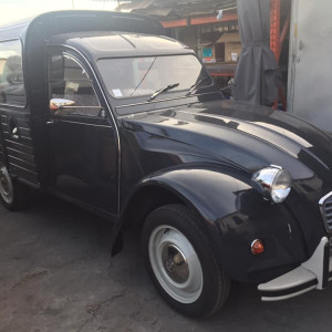 2 cv grasse-restauration 2 cv cote d azur-pieces detachees 2cv provence-2 cv electrique paca-vente 2 cv alpes maritimes-mehari france-vente mehari sud